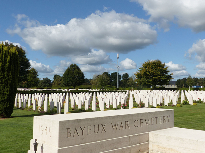 Britský válečný hřbitov v Bayeux
