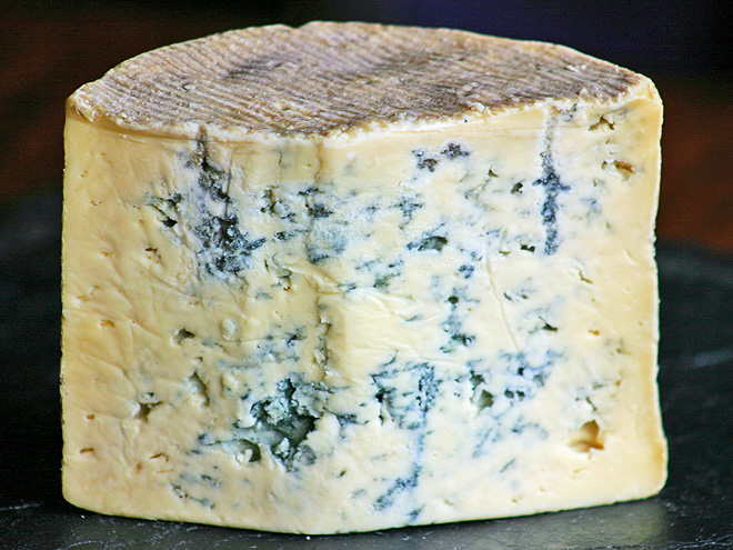 Cashel Blue - irský poloměkký sýr
