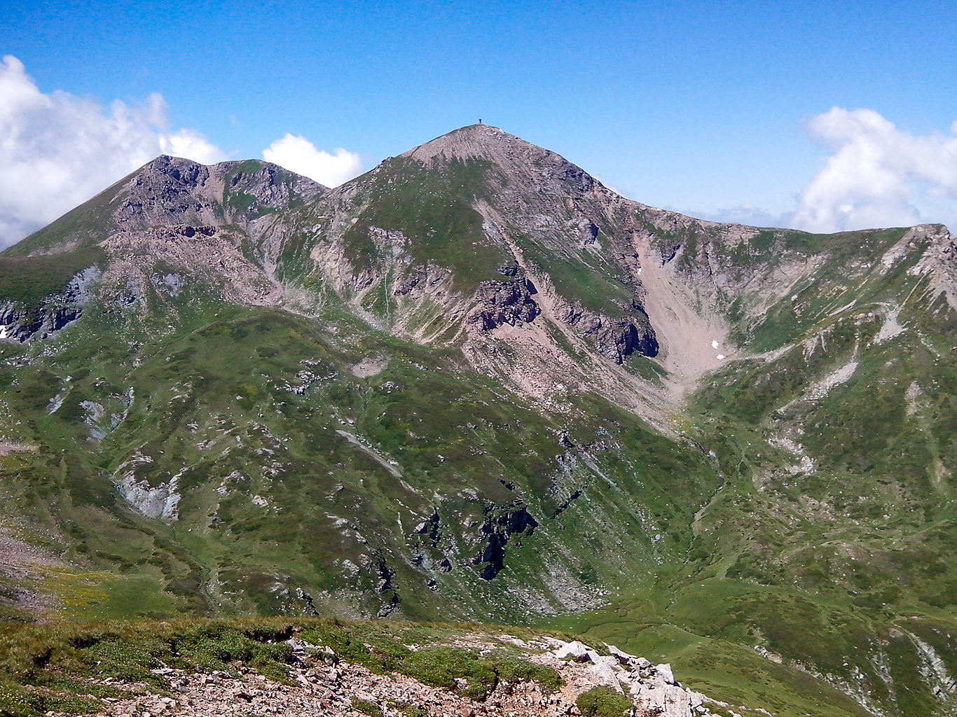 Nejvyšší hora pohoří Šar Planina Titov Vrh