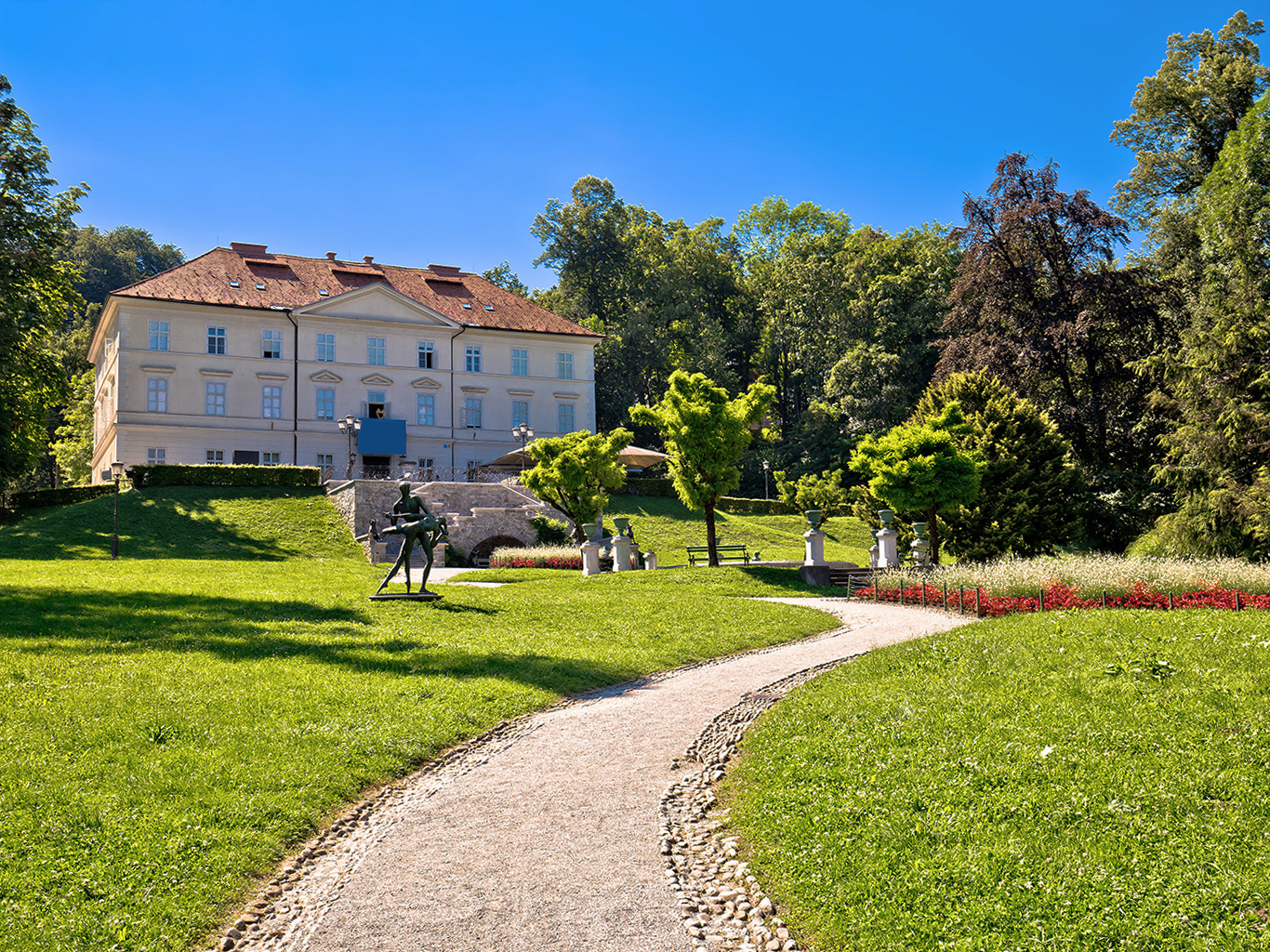 Park Tivoli je největší rekreační oblastí Lublaně