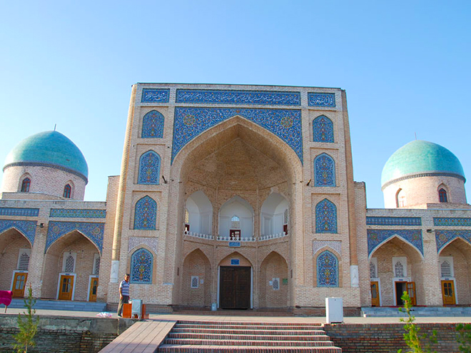 Narbutabejova madrasa v Kokandu