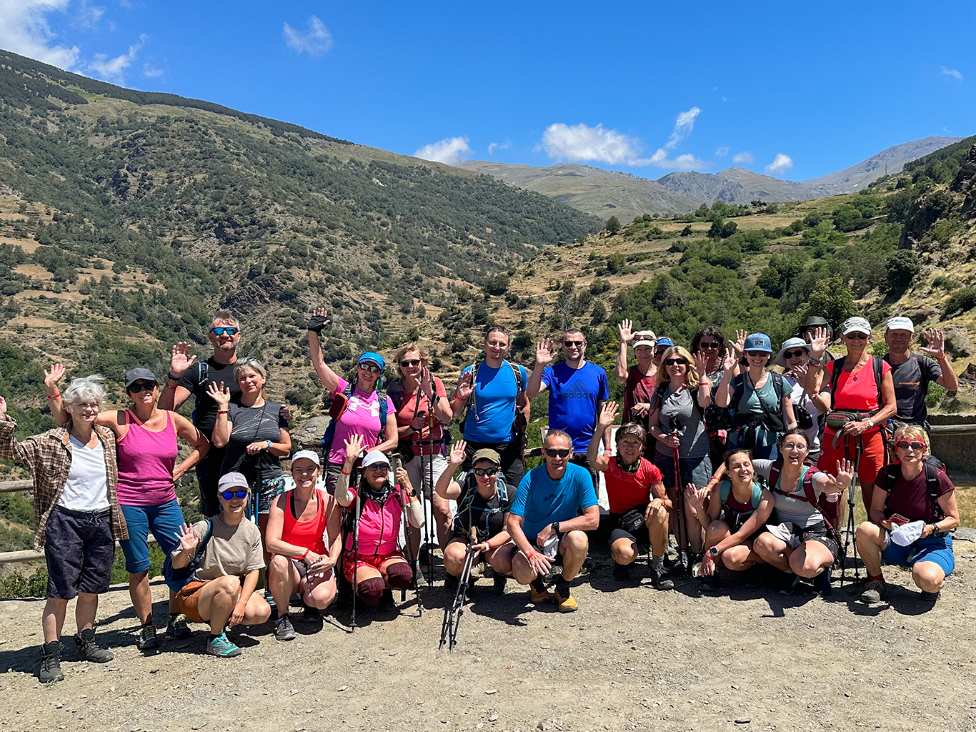 Opálení turisté ve sluncem zalité Andalusii