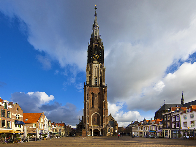 Dominantou Delftu je věž kostela Nieuwe Kerk