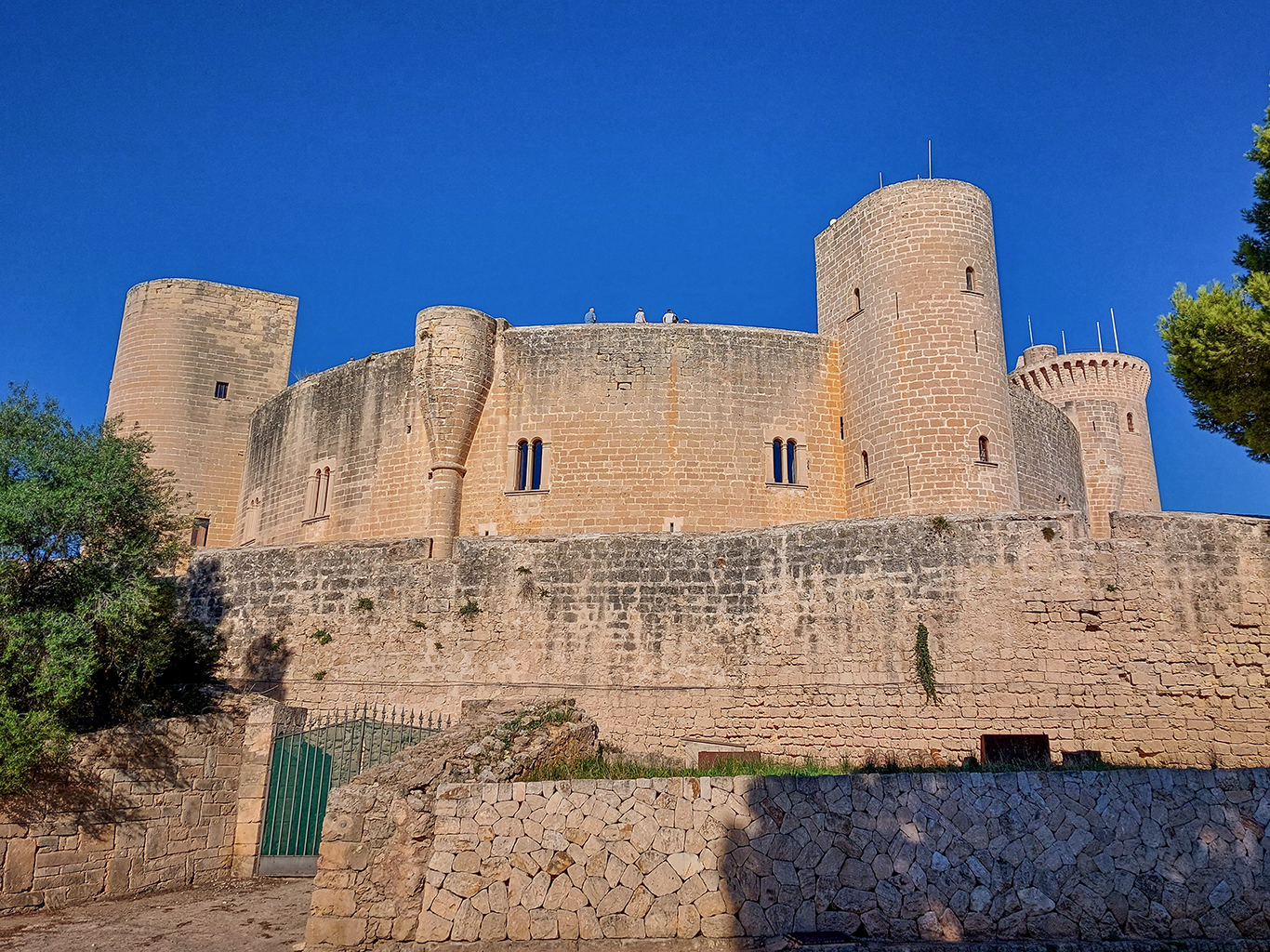 Hrad Bellver ve městě Palma de Mallorca má kruhový půdorys