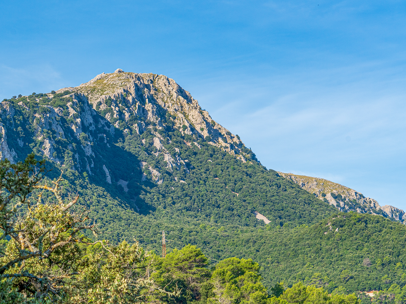 Puig de Massanella je s výškou 1 364 m druhou nejvyšší horou na Mallorce