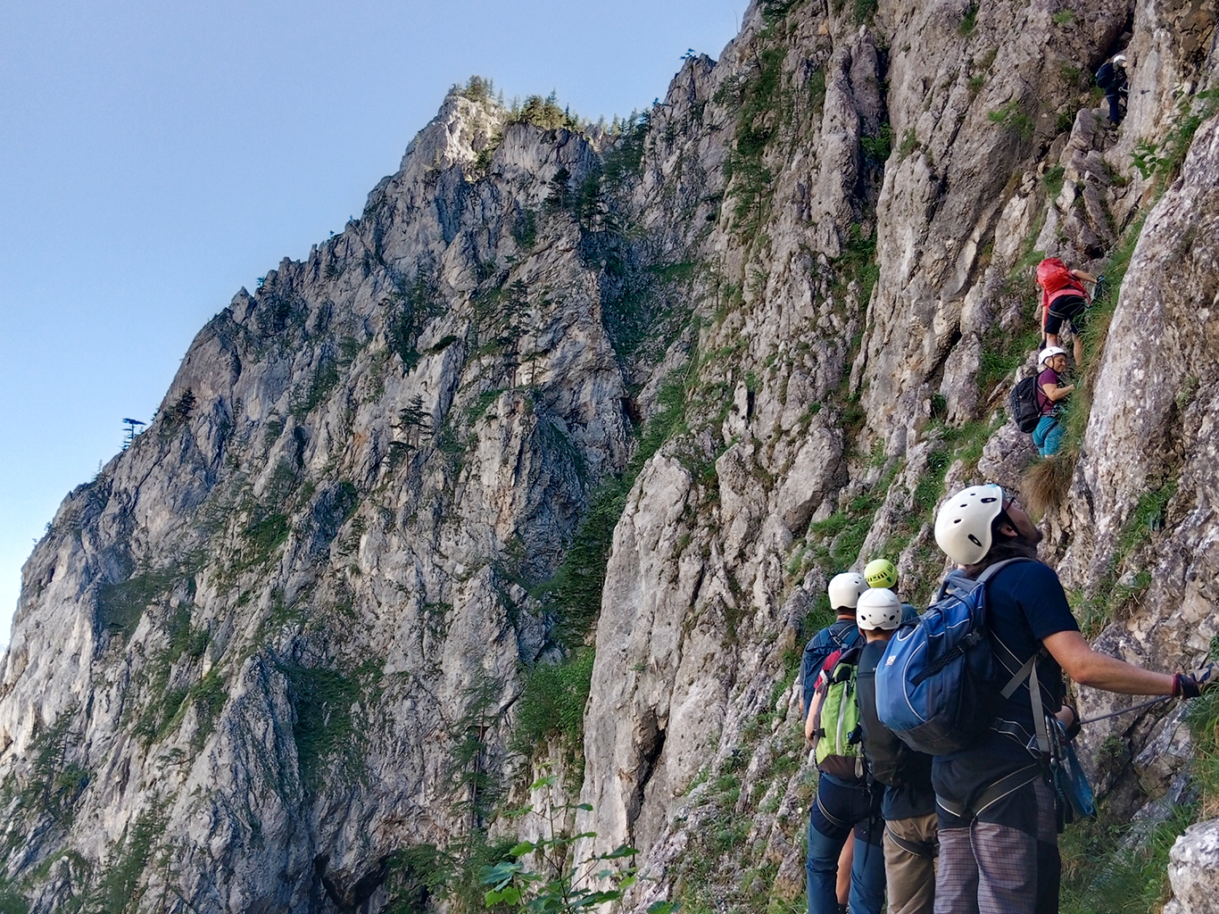 Po skalách údolí Groẞes Höllental vede ferrata Teufelsbadstubensteig