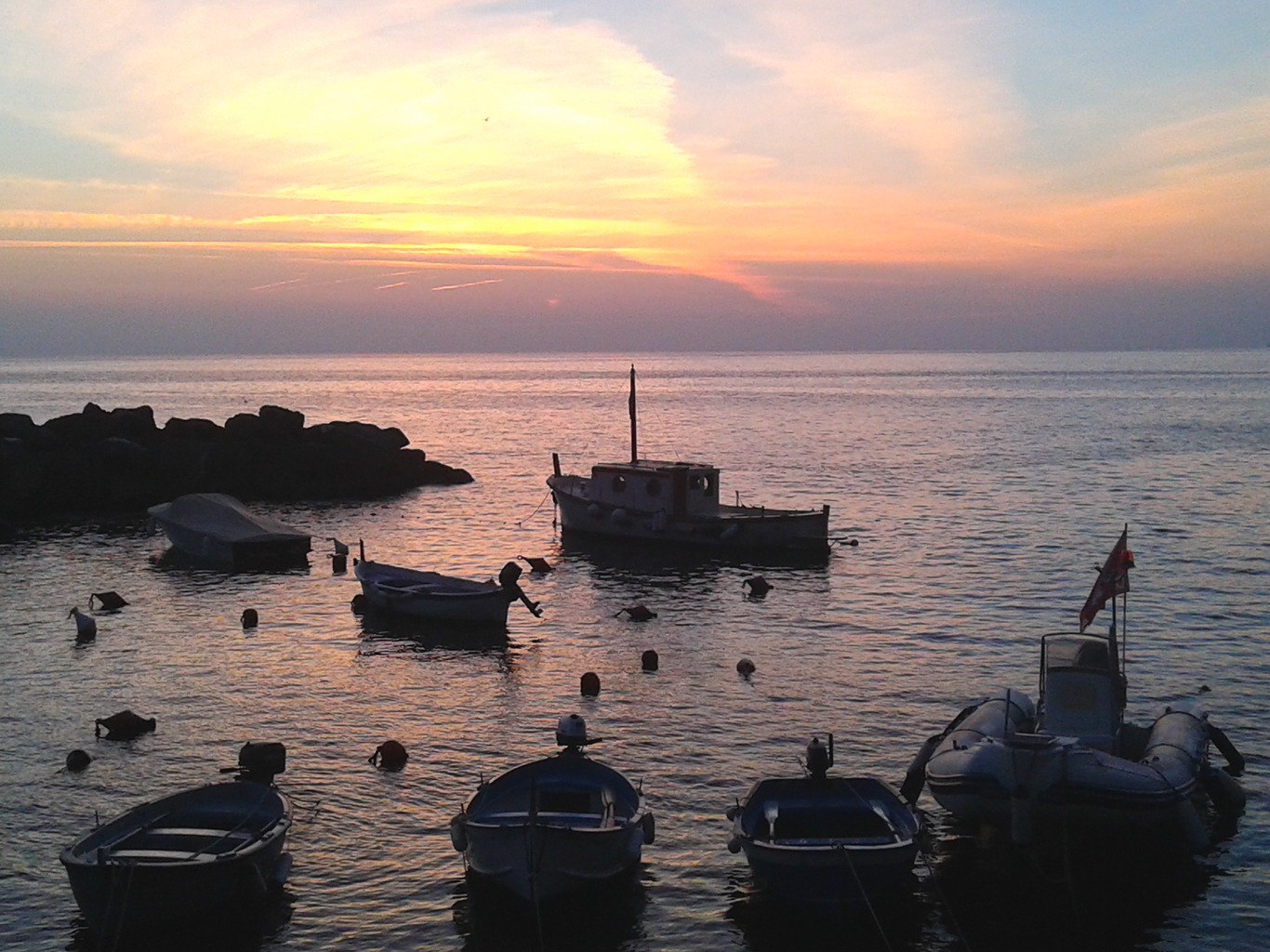 Západ slunce v oblasti Cinque Terre