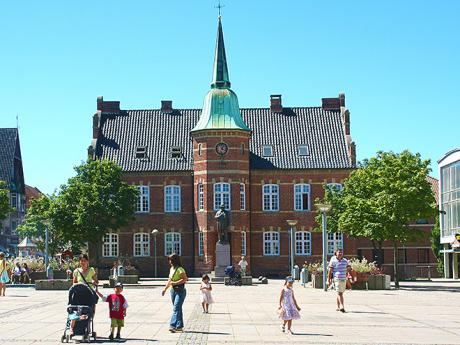 Silkeborg - moderní město v centrální části Dánska