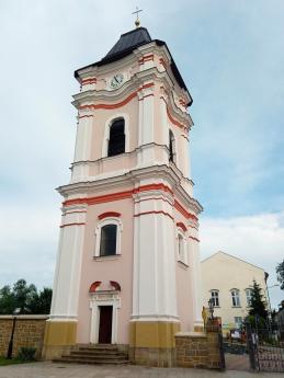 Zvonice kostela Navštívení Panny Marie v Lesku