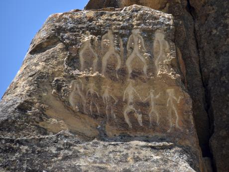 Některé z petroglyfů v Gobustánu jsou staré možná až 20 000 let