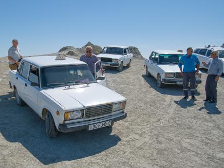 K Ázerbájdžánu neodmyslitelně patří jízda typickým Žigulíkem