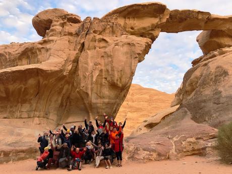 Objevování přírodních krás ve Wadi Rum