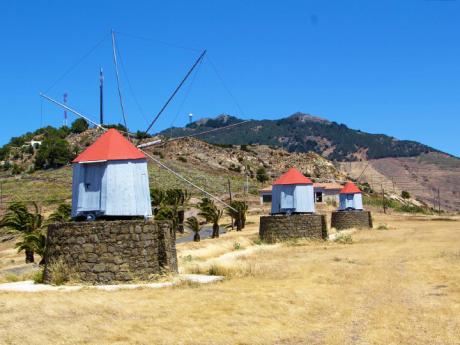 Větrné mlýny odnepaměti patří k ostrovu Porto Santo