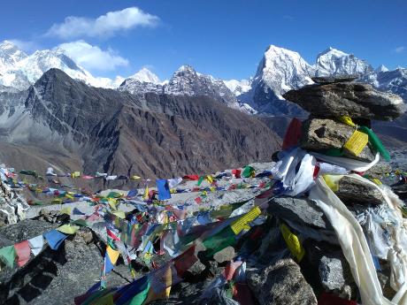 Z Gokyo Ri jsou vidět čtyři osmitisícovky – Everest, Lhotse, Makalu a Cho Oyu