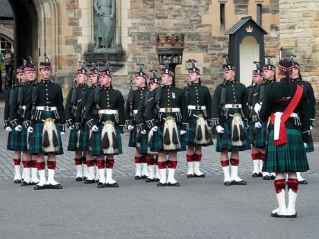 Přehlídka hradní stráže v Edinburghu